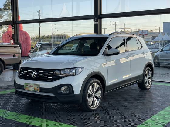 VOLKSWAGEN T-CROSS 1.0 200 TSI TOTAL FLEX AUTOMÁTICO VOLKSWAGEN T-CROSS 1.0 200 TSI TOTAL FLEX AUTOMÁTICO